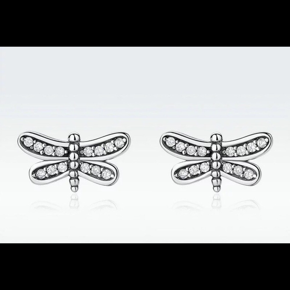 Cute silver platted earring